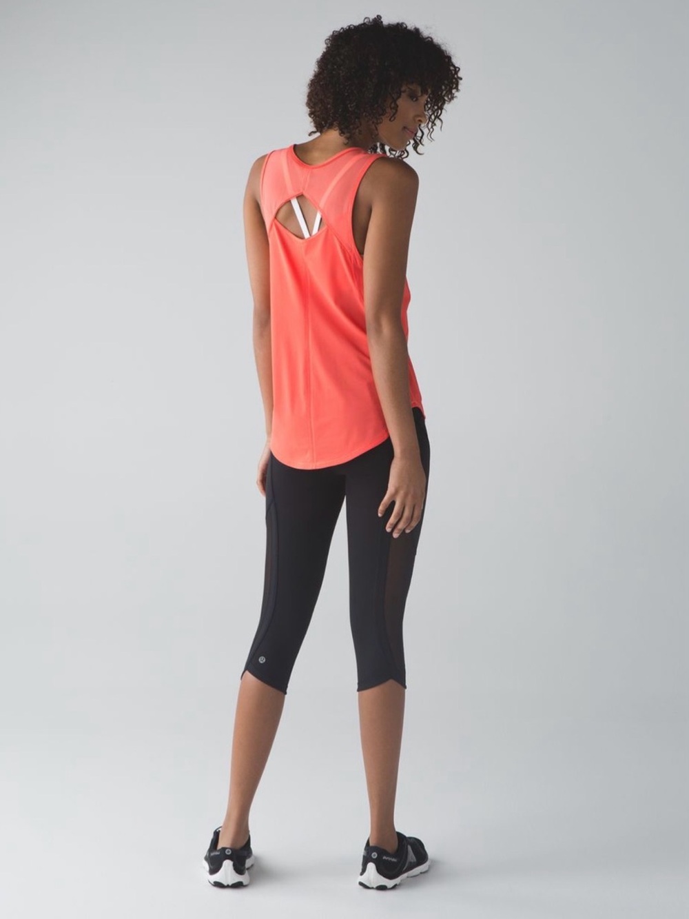 Lululemon Women's Coral Sculpt Tank